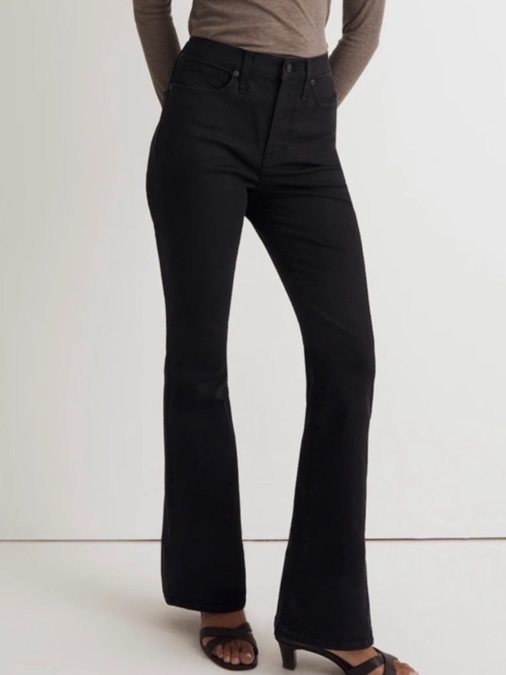 Madewell Women’s Skinny Flare Jeans in Black Frost size 29 NWT